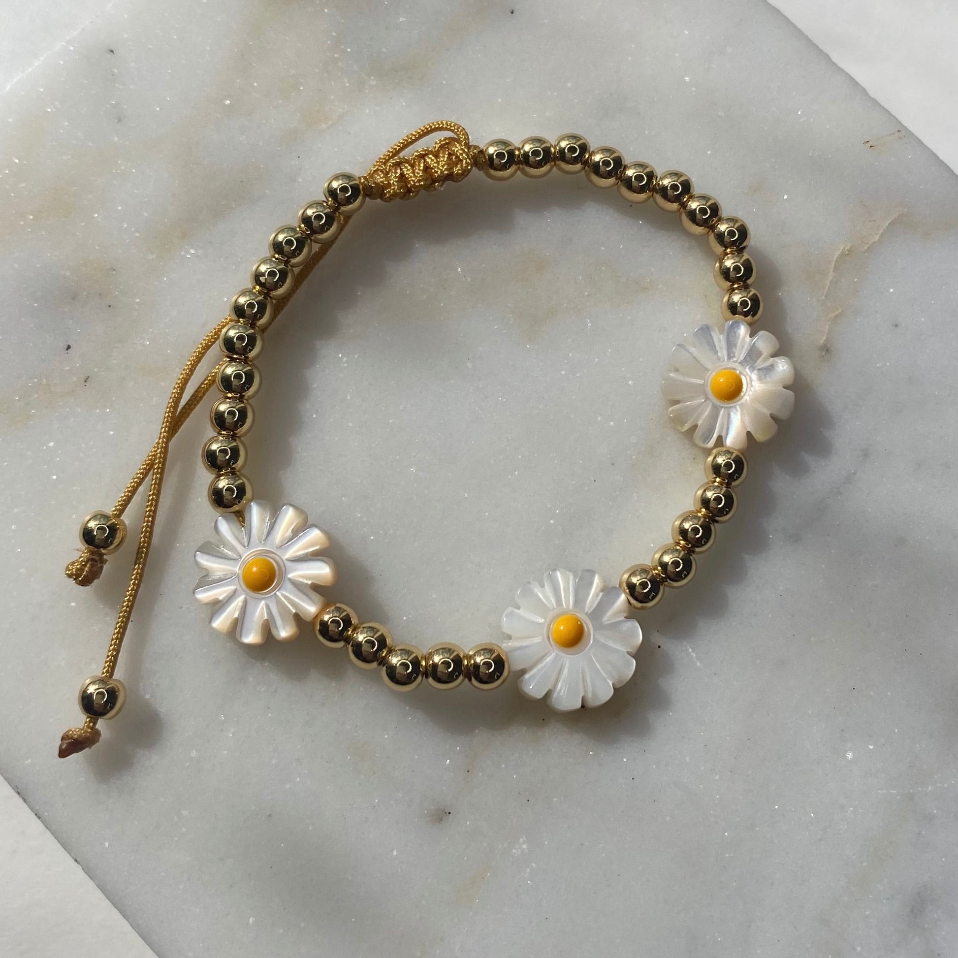 Daisy Bead Bracelet — Marijoy Jewelry