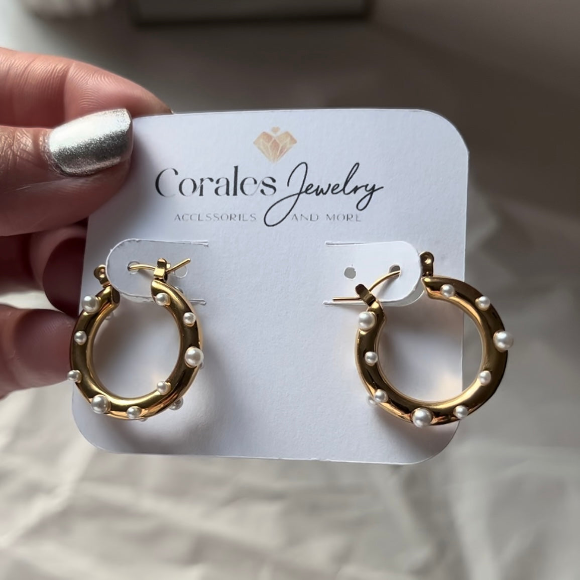 Allery Medium Pearl Hoops